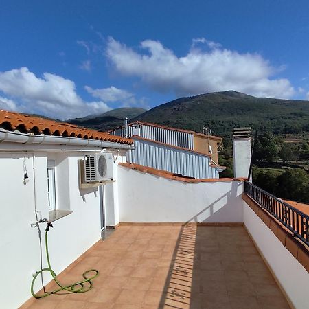 Apartamentos La Relojera 2 Jarandilla de la Vera Exterior photo