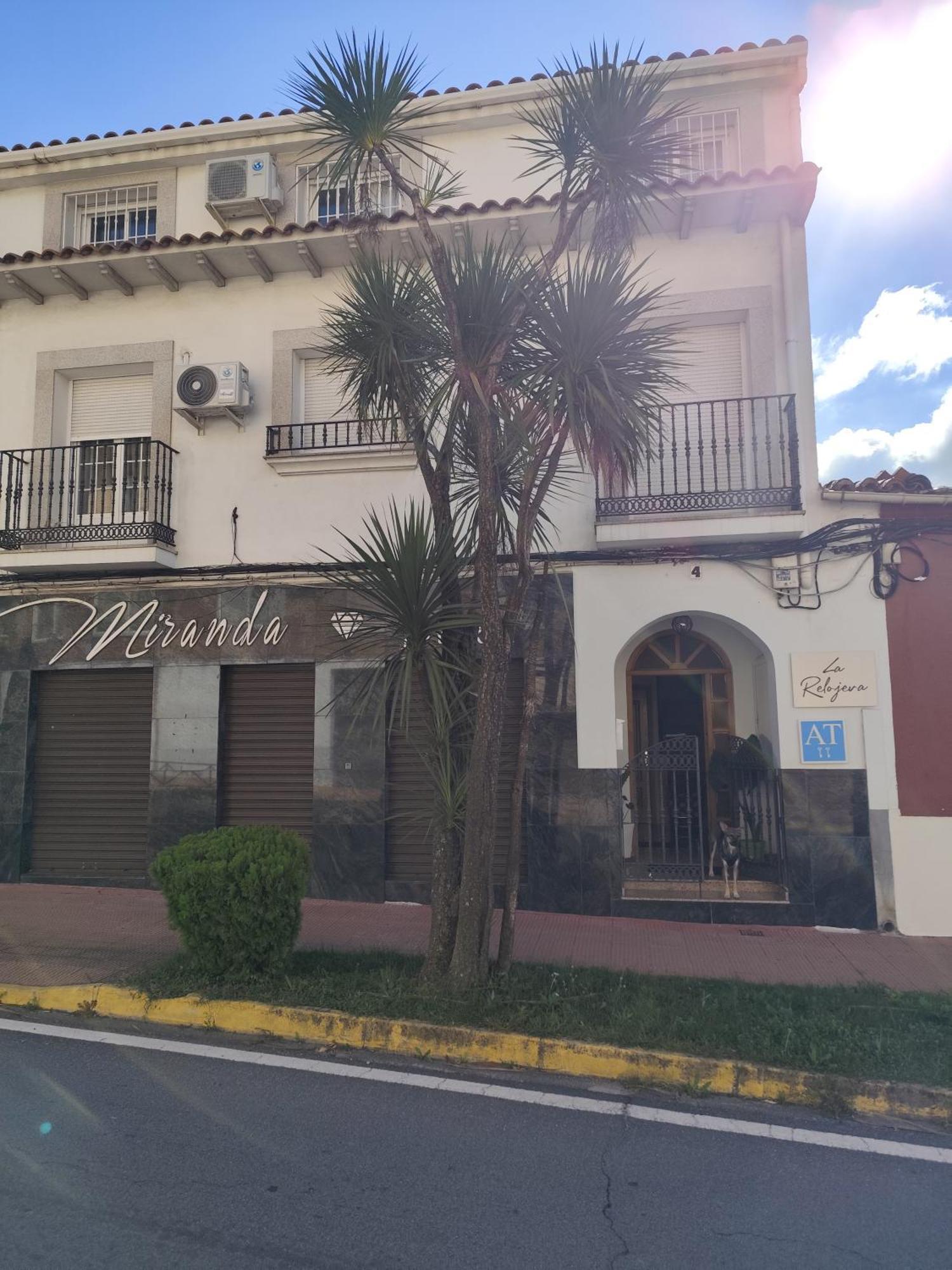 Apartamentos La Relojera 2 Jarandilla de la Vera Exterior photo